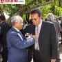 Le Pr. Ange Andrianarisoa en plein conversation avec le Gl Dolin.